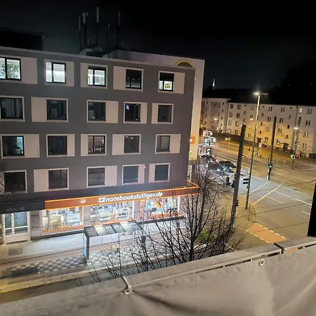 Modernes City-appartement Mit Separatem Schlafzimmer Daire *